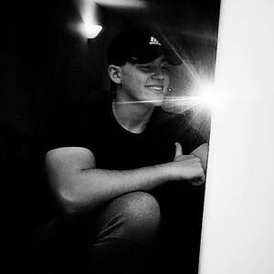 Meet your Posher, Dylan